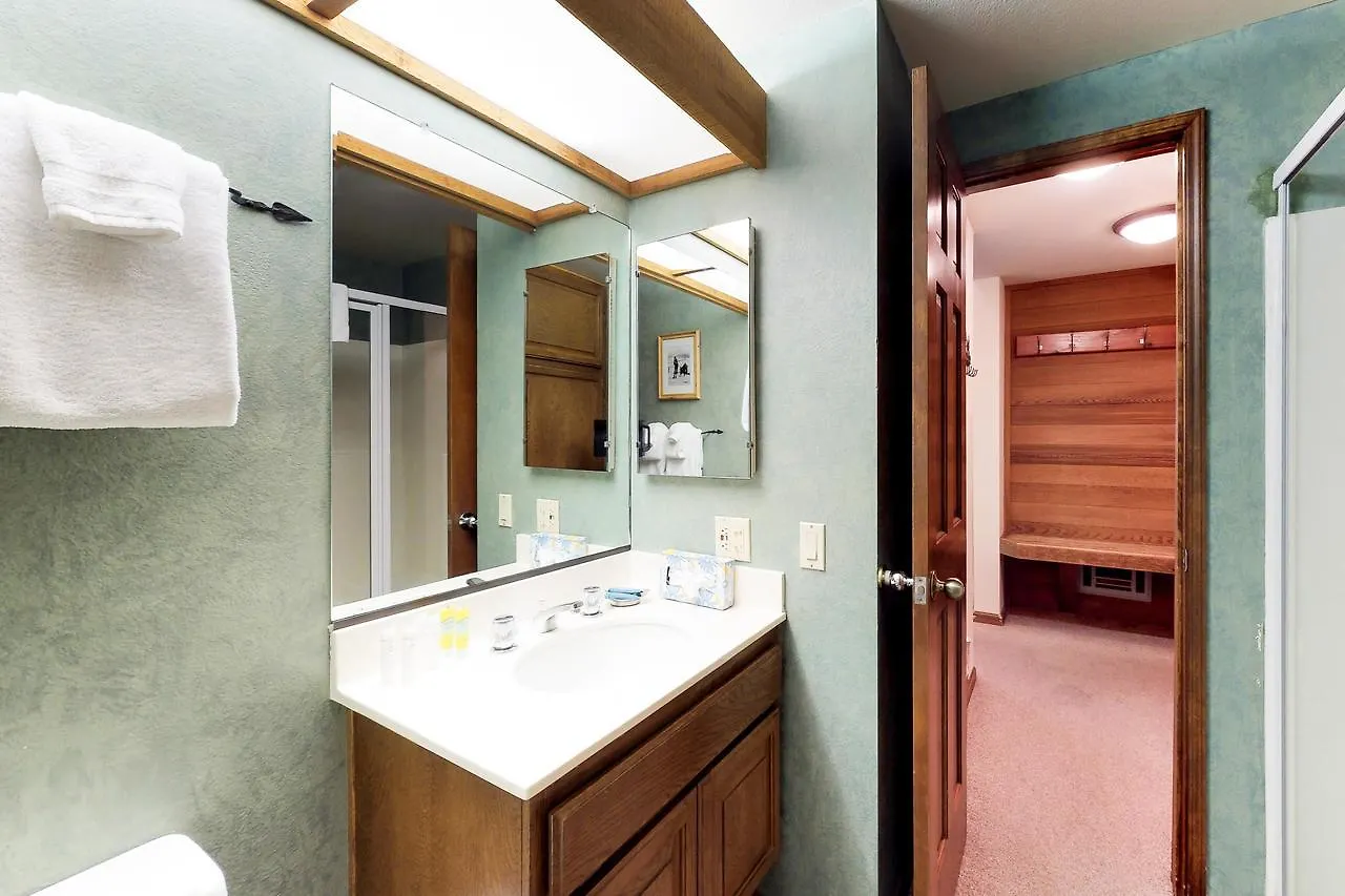 Sierra Megeve Apartment Mammoth Lakes